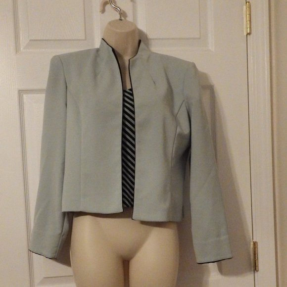 Positive Attitude Jackets & Blazers - 2 piece set- jacket and tank, Size 12 Petite